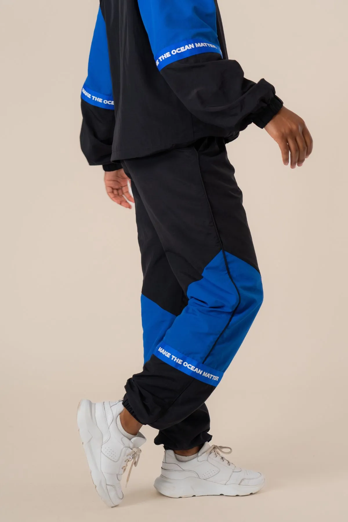 Adventure Tracksuit Pants Black/Blue