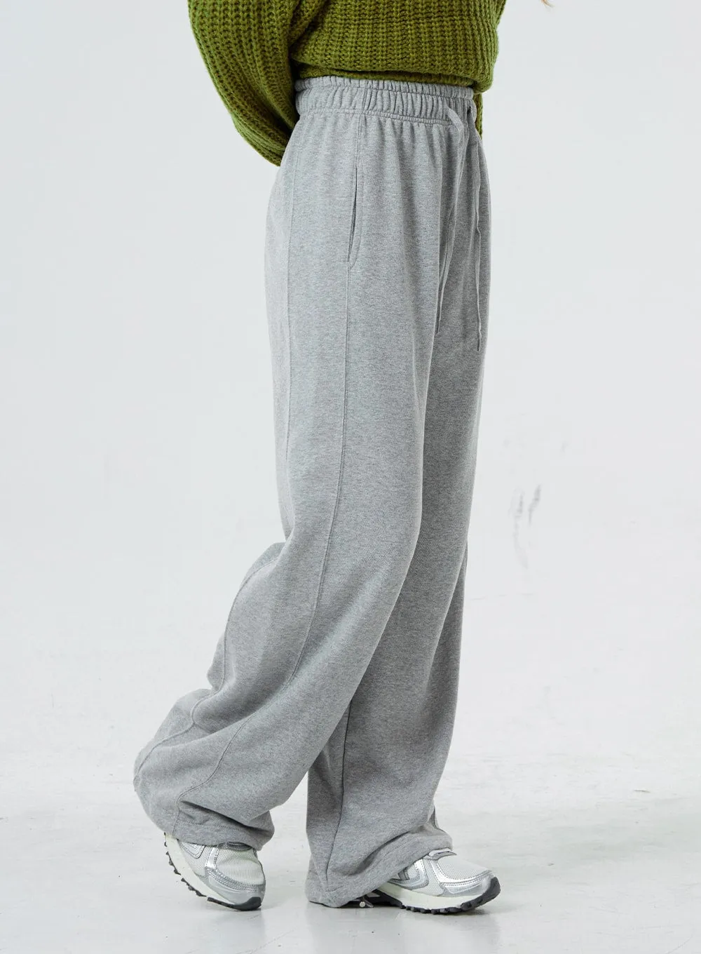 Basic Line Detail Sweatpants CG31