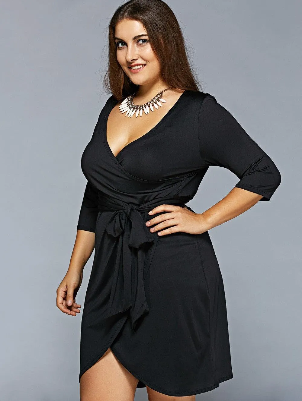 CLASSIC WRAP DRESS