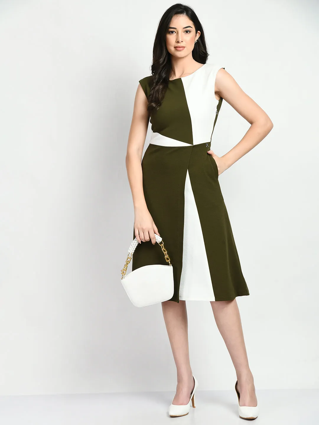 Exude Elegance Colour Blocked A-line Wrap Dress (Olive   White)