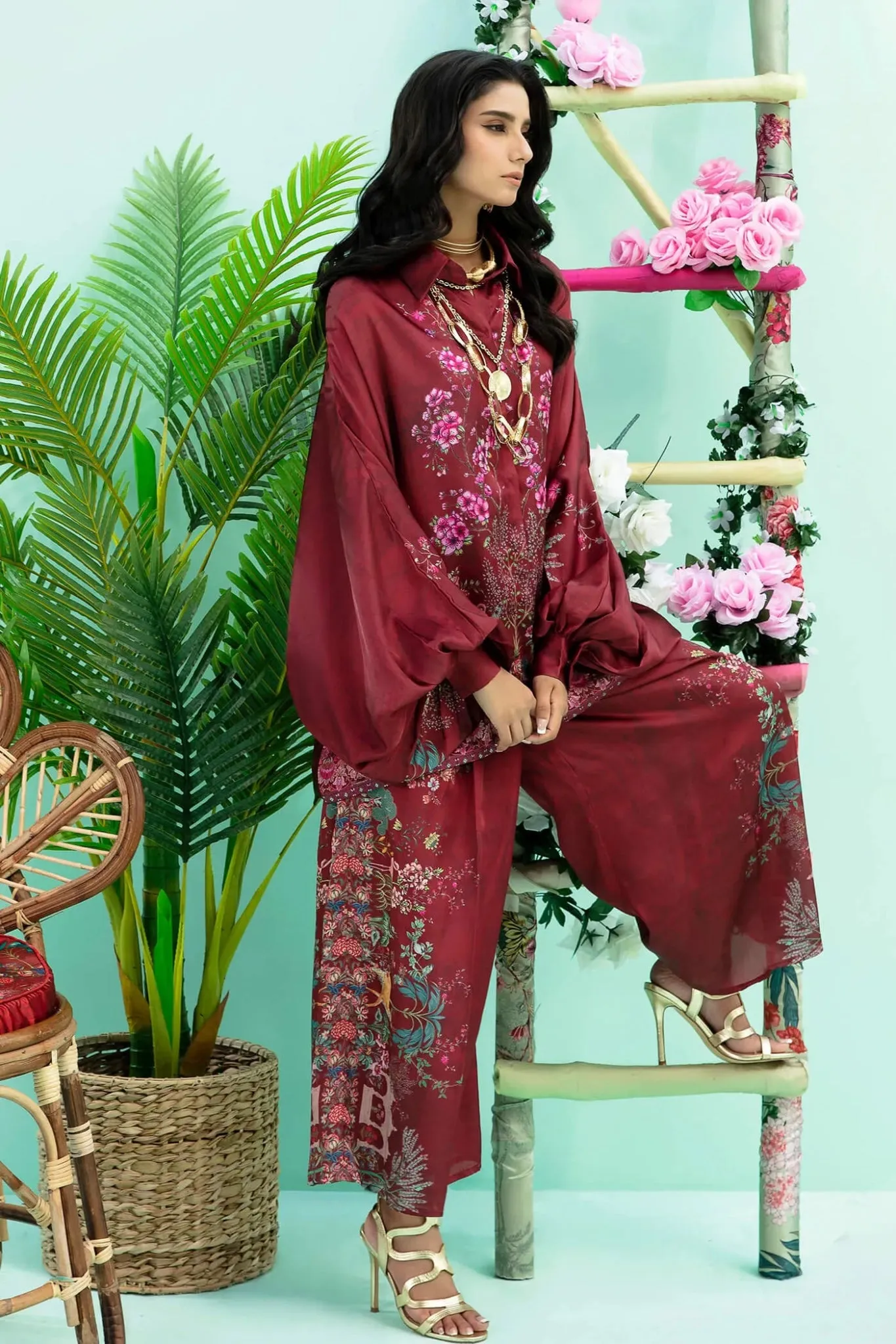 Musferah Saad | Resort collection ‘24 | FLORAL FLARE