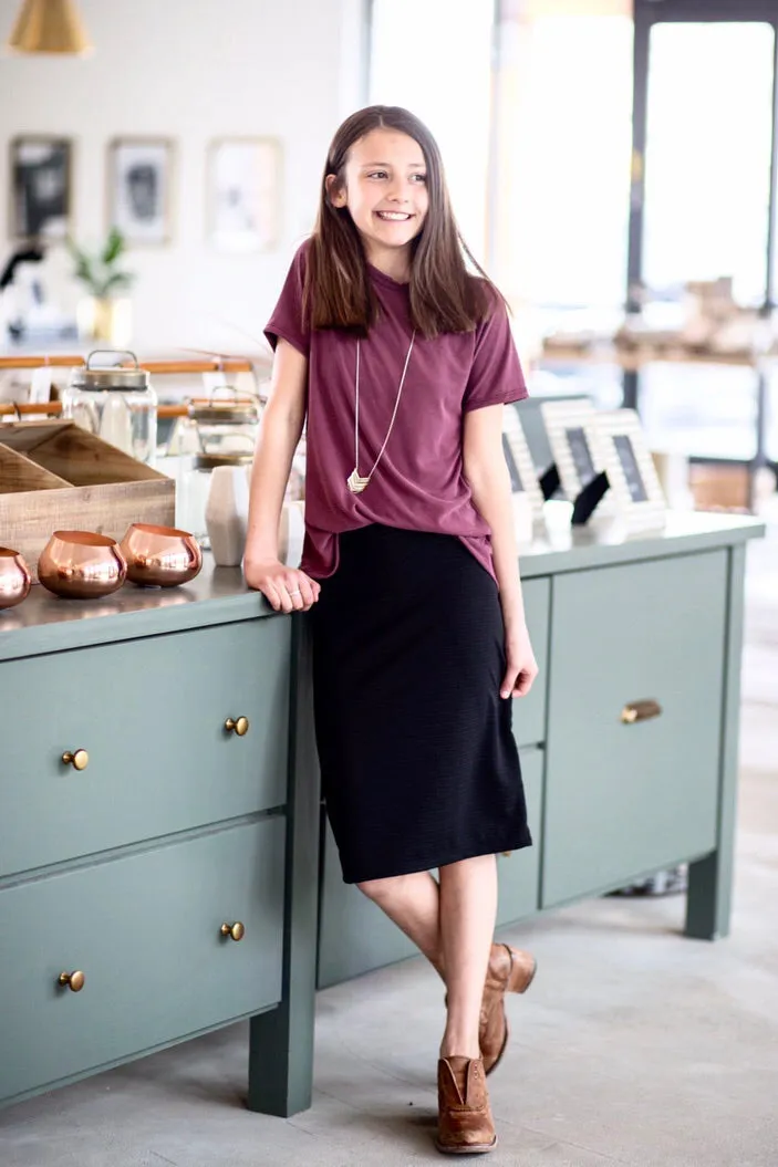 Pencil Skirt Black Striped Embossed