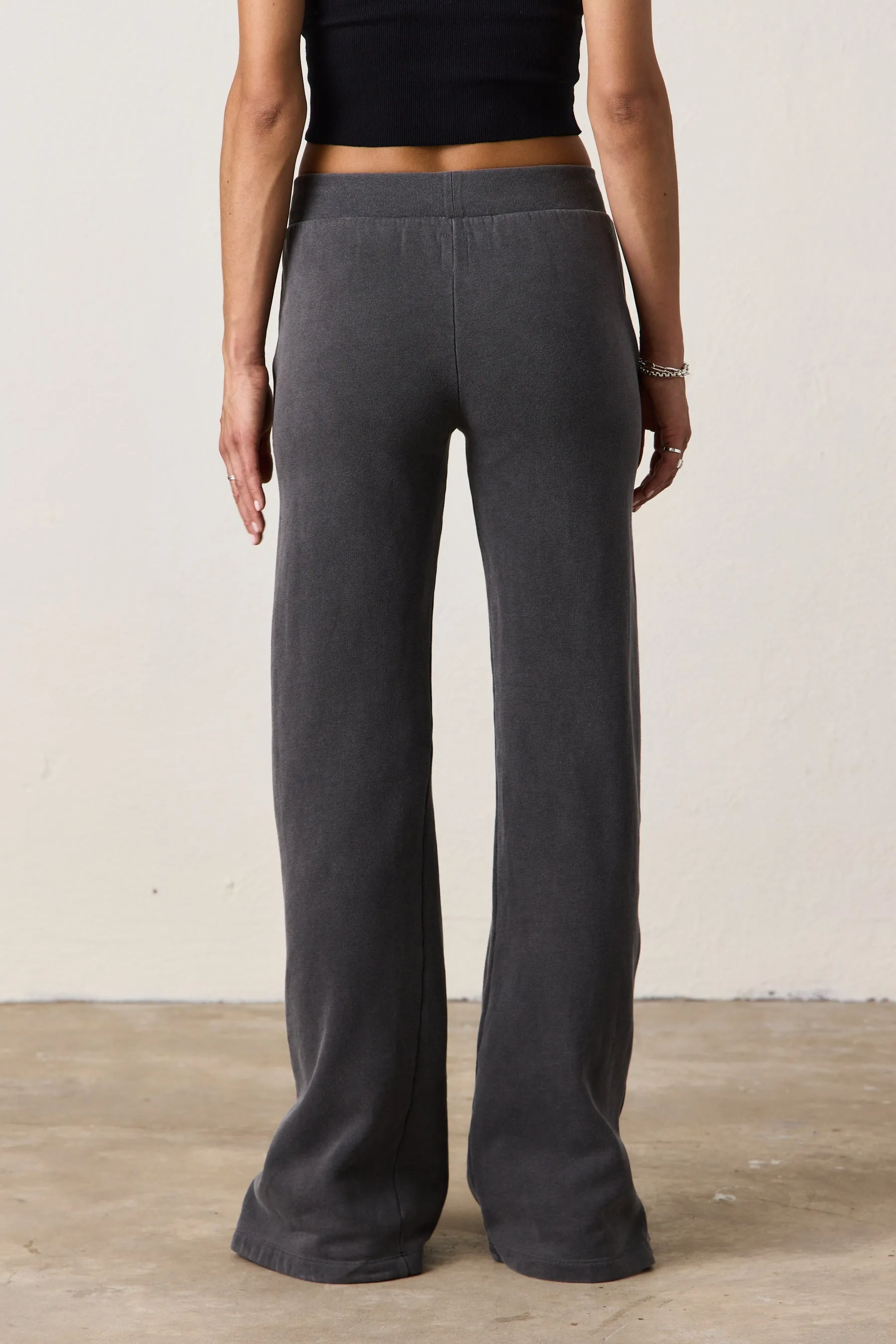 RAMONA WARMUP SWEATPANT / FADED BLACK