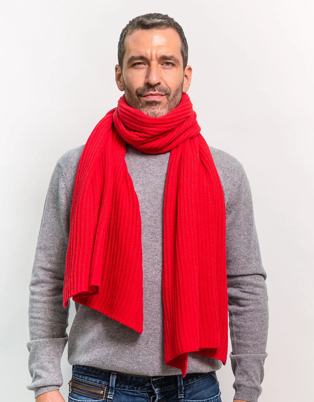 Thick Ribbed Cashmere Scarf in Red